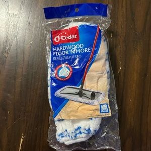 O-Cedar Hardwood Floor 'N More® Microfiber Mop Refill NEW